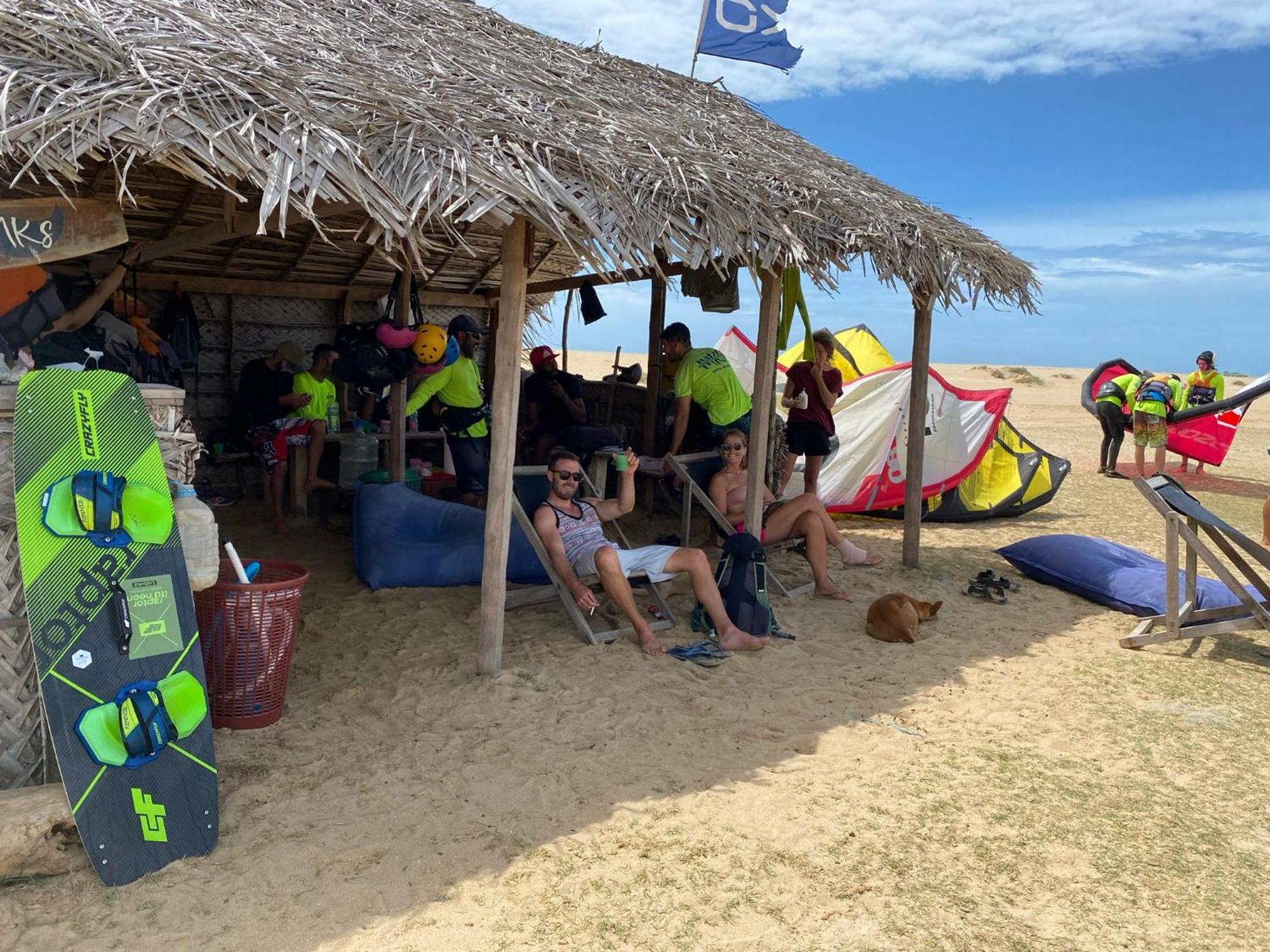 Hotel Margarita Kitesurfing School Sri Lanka à Kalpitiya Extérieur photo