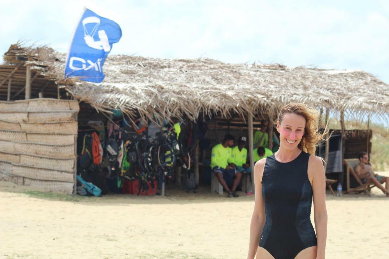 Hotel Margarita Kitesurfing School Sri Lanka à Kalpitiya Extérieur photo